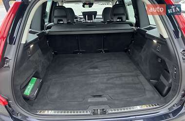 Внедорожник / Кроссовер Volvo XC90 2018 в Киеве фото 23 Внедорожник / Кроссовер Volvo XC90 2018 в Киеве