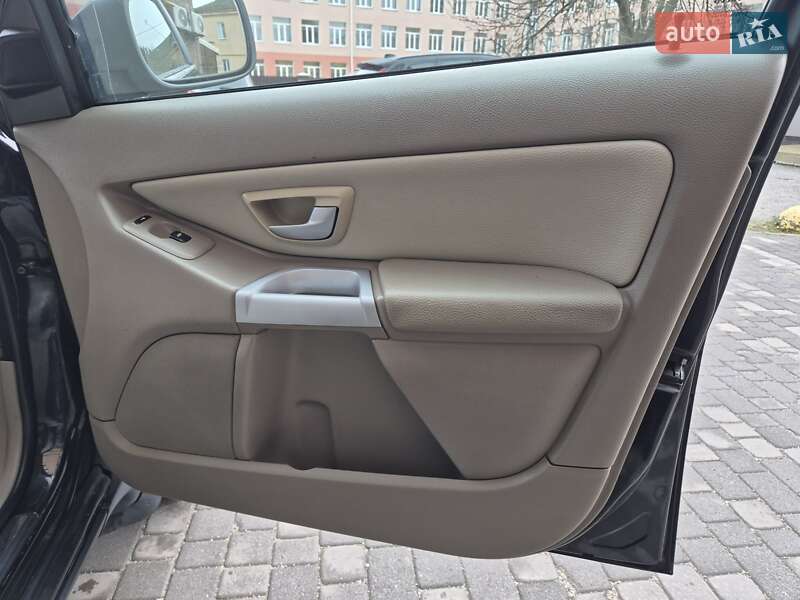 Внедорожник / Кроссовер Volvo XC90 2005 в Бердичеве фото 16 Внедорожник / Кроссовер Volvo XC90 2005 в Бердичеве