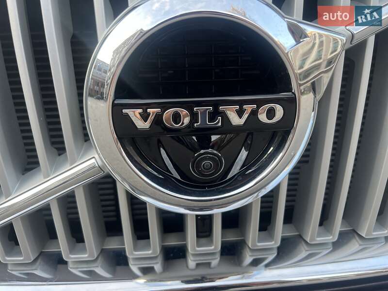 Внедорожник / Кроссовер Volvo XC90 2018 в Киеве фото 11 Внедорожник / Кроссовер Volvo XC90 2018 в Киеве