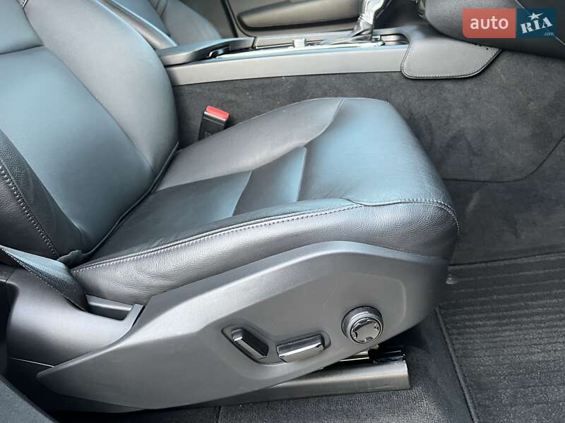 Внедорожник / Кроссовер Volvo XC90 2018 в Киеве фото 25 Внедорожник / Кроссовер Volvo XC90 2018 в Киеве