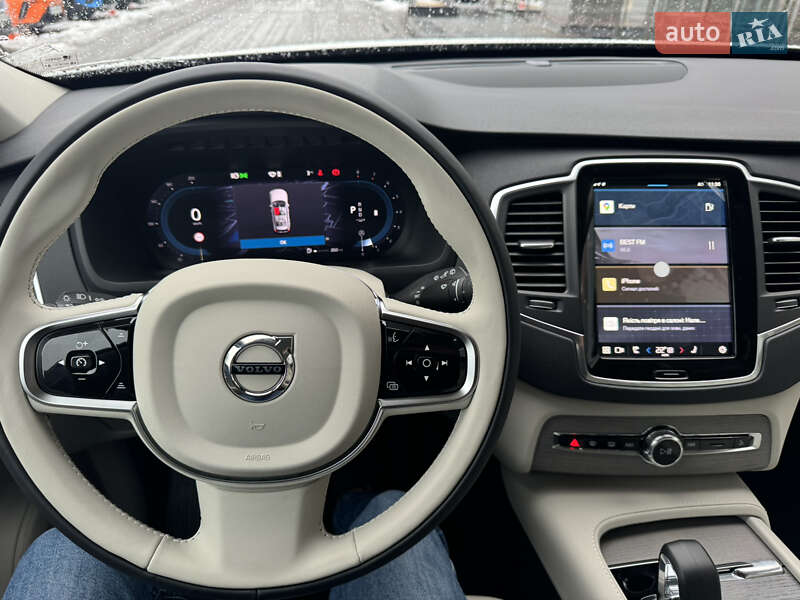 Внедорожник / Кроссовер Volvo XC90 2024 в Киеве