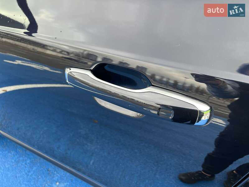 Внедорожник / Кроссовер Volvo XC90 2019 в Киеве