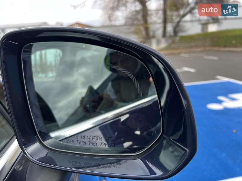 Внедорожник / Кроссовер Volvo XC90 2019 в Киеве