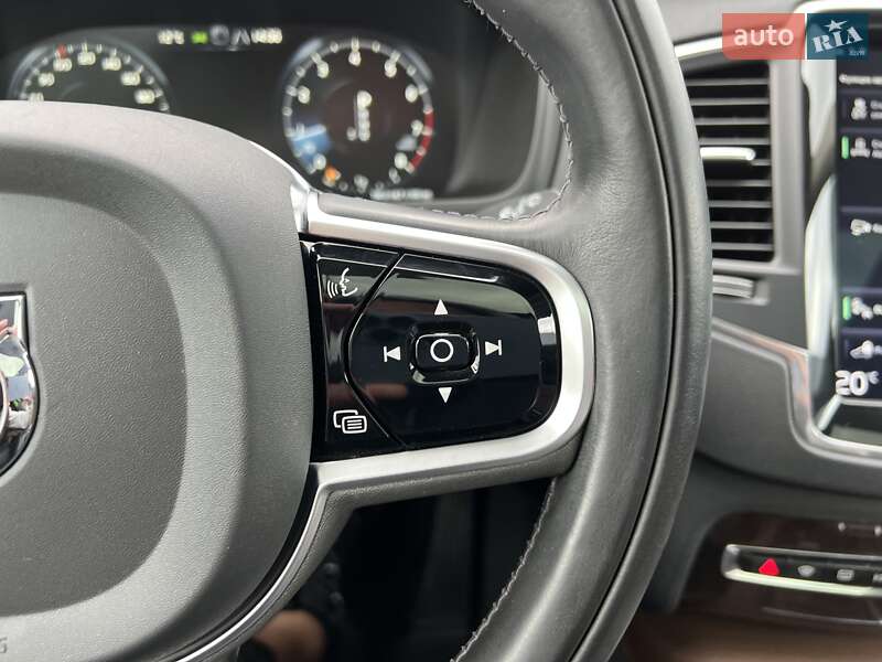 Внедорожник / Кроссовер Volvo XC90 2019 в Киеве