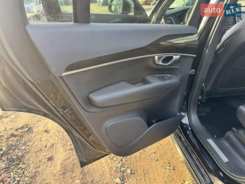 Позашляховик / Кросовер Volvo XC90 2019 в Рівному фото 34 Позашляховик / Кросовер Volvo XC90 2019 в Рівному