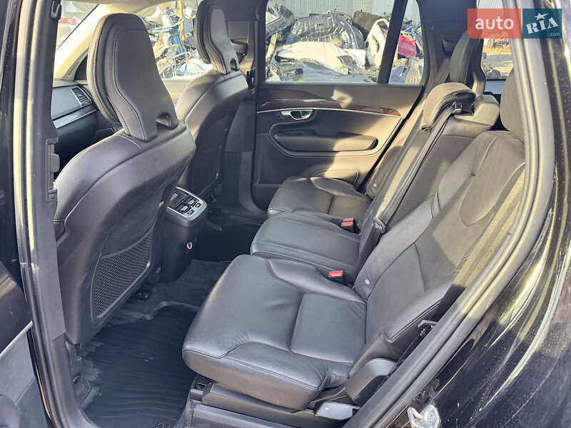 Позашляховик / Кросовер Volvo XC90 2019 в Рівному фото 38 Позашляховик / Кросовер Volvo XC90 2019 в Рівному
