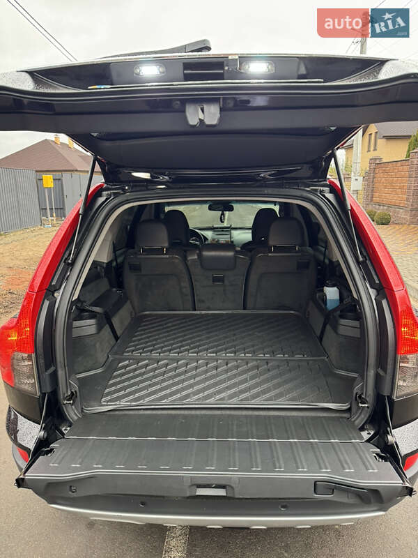 Позашляховик / Кросовер Volvo XC90 2009 в Житомирі