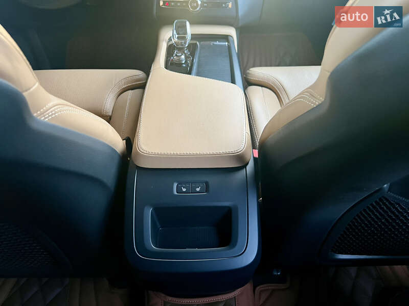 Позашляховик / Кросовер Volvo XC90 2023 в Києві фото 64 Позашляховик / Кросовер Volvo XC90 2023 в Києві