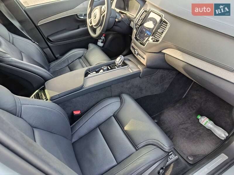 Внедорожник / Кроссовер Volvo XC90 2024 в Киеве