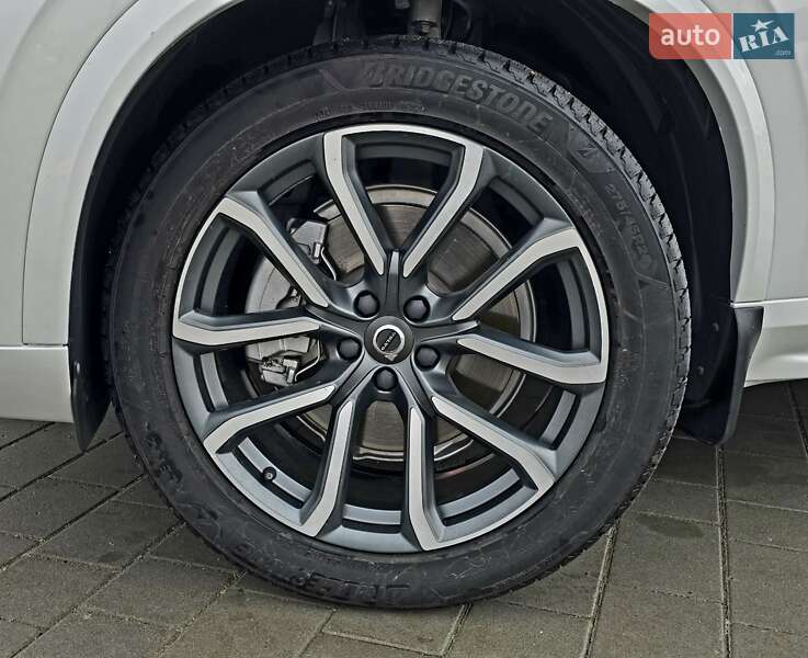 Внедорожник / Кроссовер Volvo XC90 2018 в Ивано-Франковске