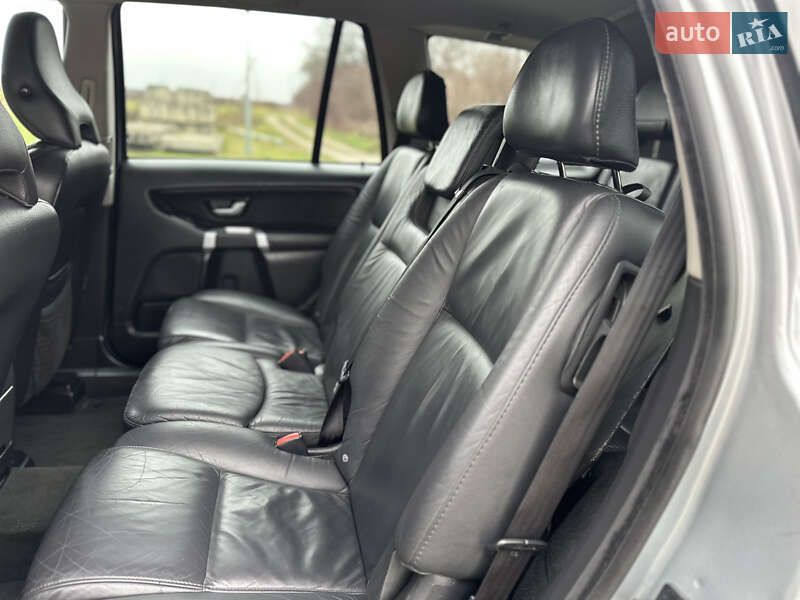 Внедорожник / Кроссовер Volvo XC90 2011 в Стрые