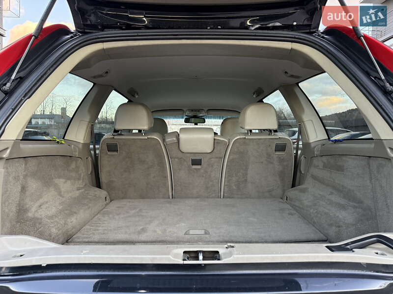 Внедорожник / Кроссовер Volvo XC90 2005 в Кременце