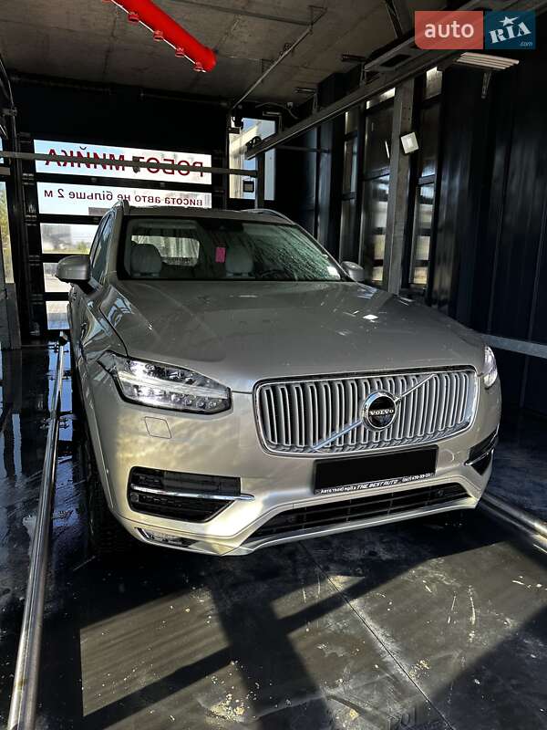 Внедорожник / Кроссовер Volvo XC90 2016 в Ровно
