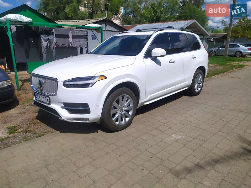 Volvo XC90 2017