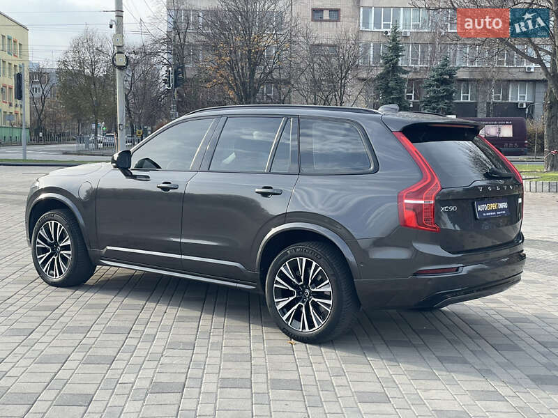 Внедорожник / Кроссовер Volvo XC90 2023 в Днепре