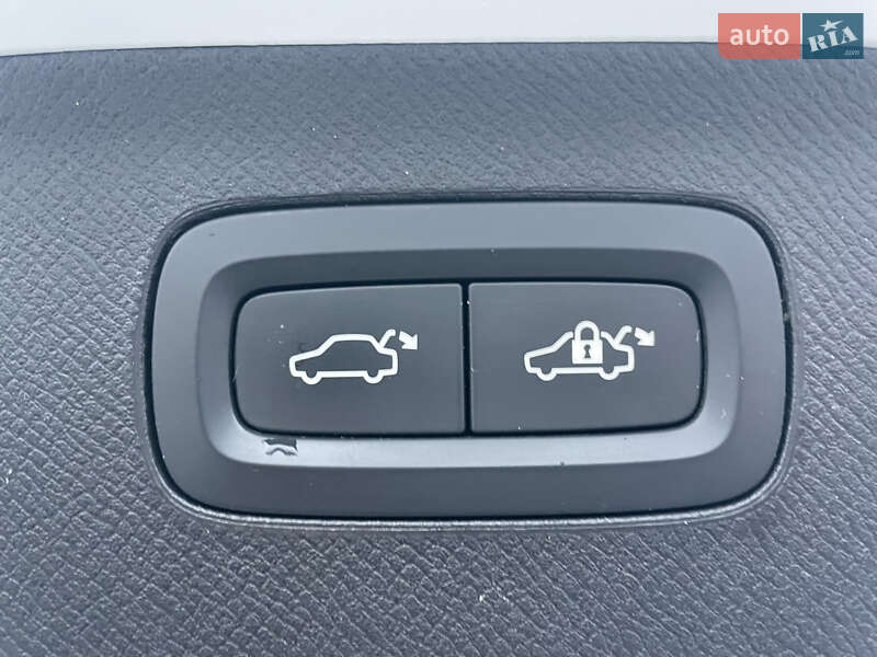 Внедорожник / Кроссовер Volvo XC90 2020 в Днепре фото 60 Внедорожник / Кроссовер Volvo XC90 2020 в Днепре