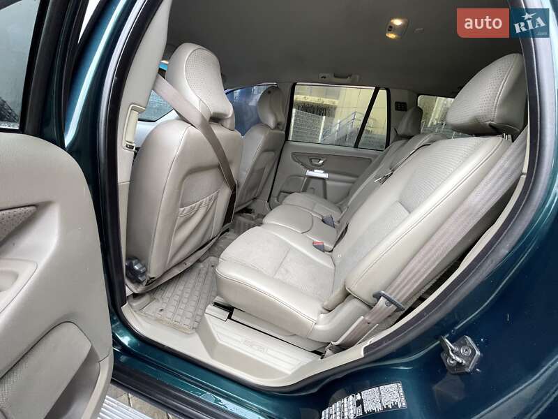Внедорожник / Кроссовер Volvo XC90 2003 в Харькове