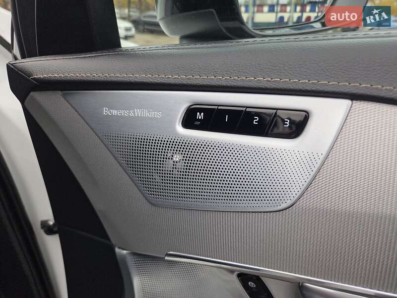 Внедорожник / Кроссовер Volvo XC90 2020 в Киеве фото 25 Внедорожник / Кроссовер Volvo XC90 2020 в Киеве