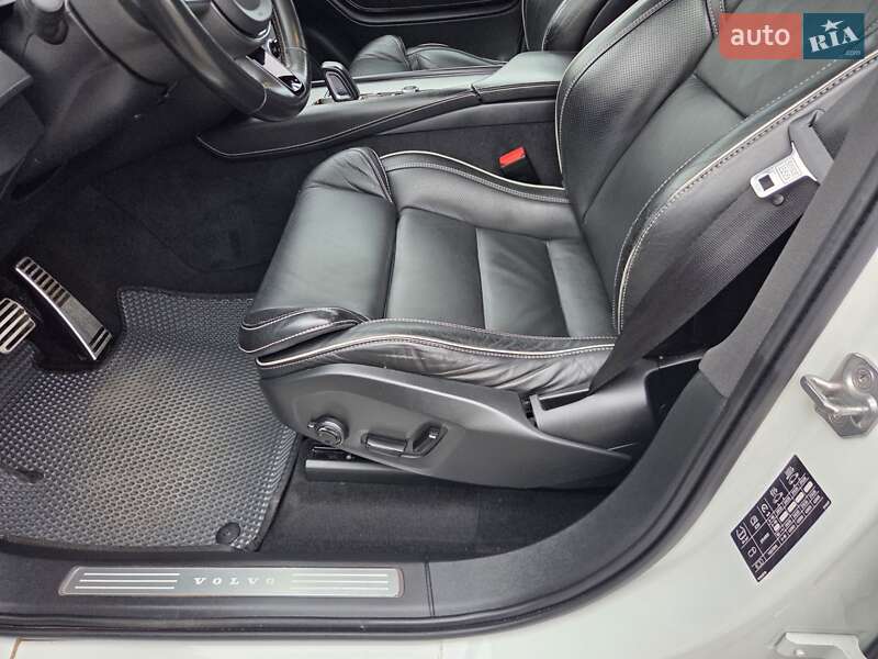 Внедорожник / Кроссовер Volvo XC90 2020 в Киеве фото 48 Внедорожник / Кроссовер Volvo XC90 2020 в Киеве