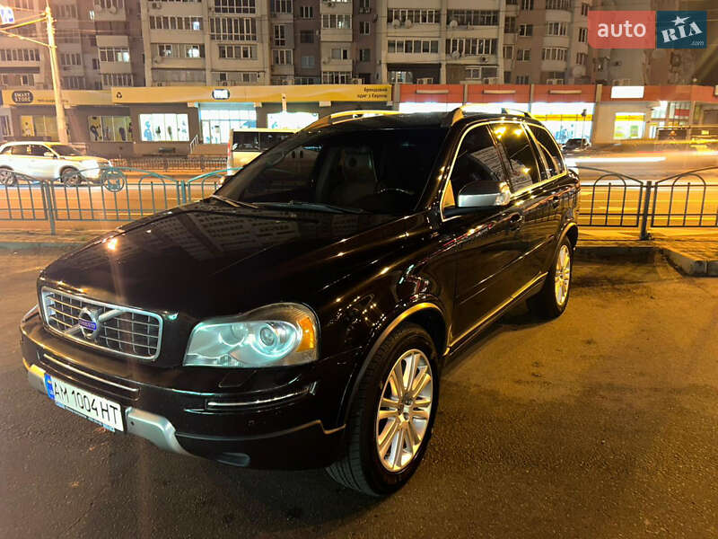 Позашляховик / Кросовер Volvo XC90 2010 в Харкові