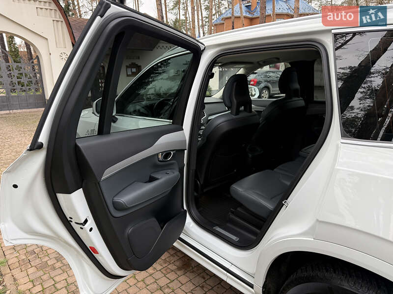 Внедорожник / Кроссовер Volvo XC90 2020 в Киеве фото 17 Внедорожник / Кроссовер Volvo XC90 2020 в Киеве