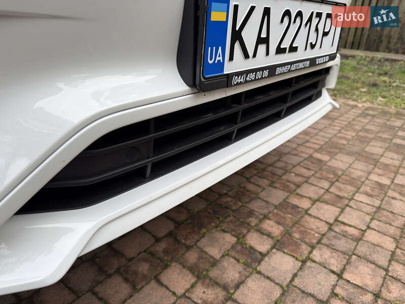 Внедорожник / Кроссовер Volvo XC90 2020 в Киеве фото 72 Внедорожник / Кроссовер Volvo XC90 2020 в Киеве