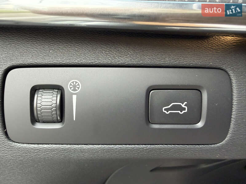 Позашляховик / Кросовер Volvo XC90 2022 в Одесі фото 18 Позашляховик / Кросовер Volvo XC90 2022 в Одесі