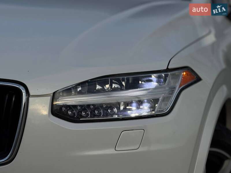 Внедорожник / Кроссовер Volvo XC90 2016 в Кривом Роге