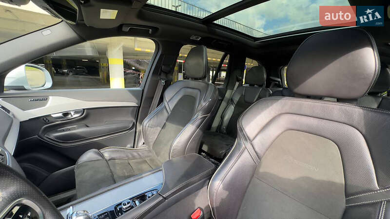 Позашляховик / Кросовер Volvo XC90 2016 в Львові