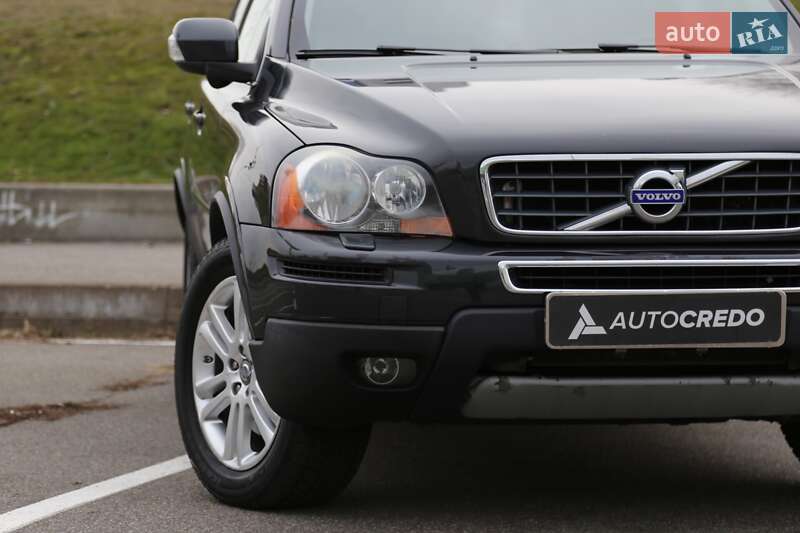Позашляховик / Кросовер Volvo XC90 2010 в Києві