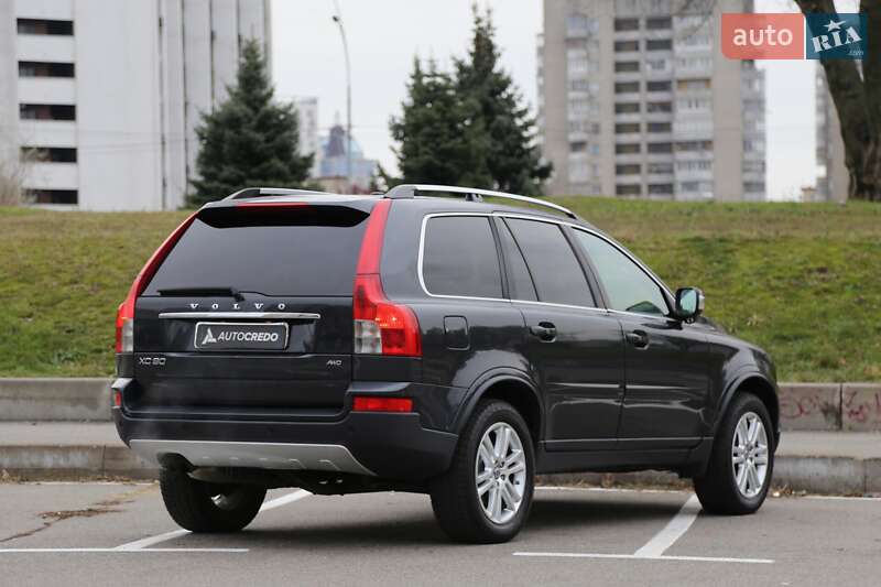 Позашляховик / Кросовер Volvo XC90 2010 в Києві