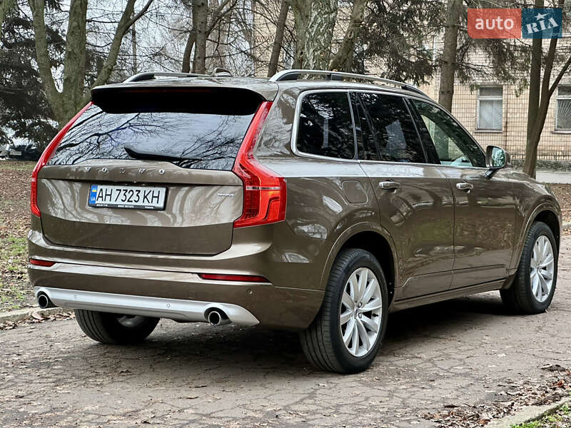 Внедорожник / Кроссовер Volvo XC90 2017 в Киеве