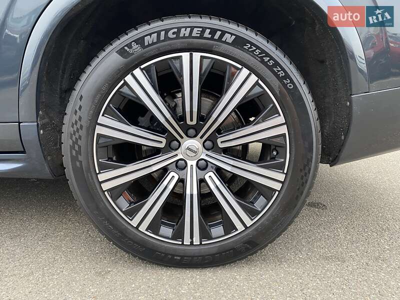 Позашляховик / Кросовер Volvo XC90 2019 в Києві