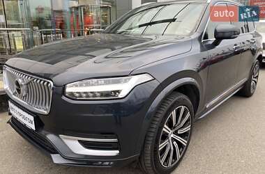 Внедорожник / Кроссовер Volvo XC90 2019 в Киеве