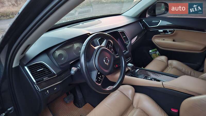 Позашляховик / Кросовер Volvo XC90 2015 в Івано-Франківську