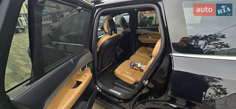 Позашляховик / Кросовер Volvo XC90 2015 в Голубиному