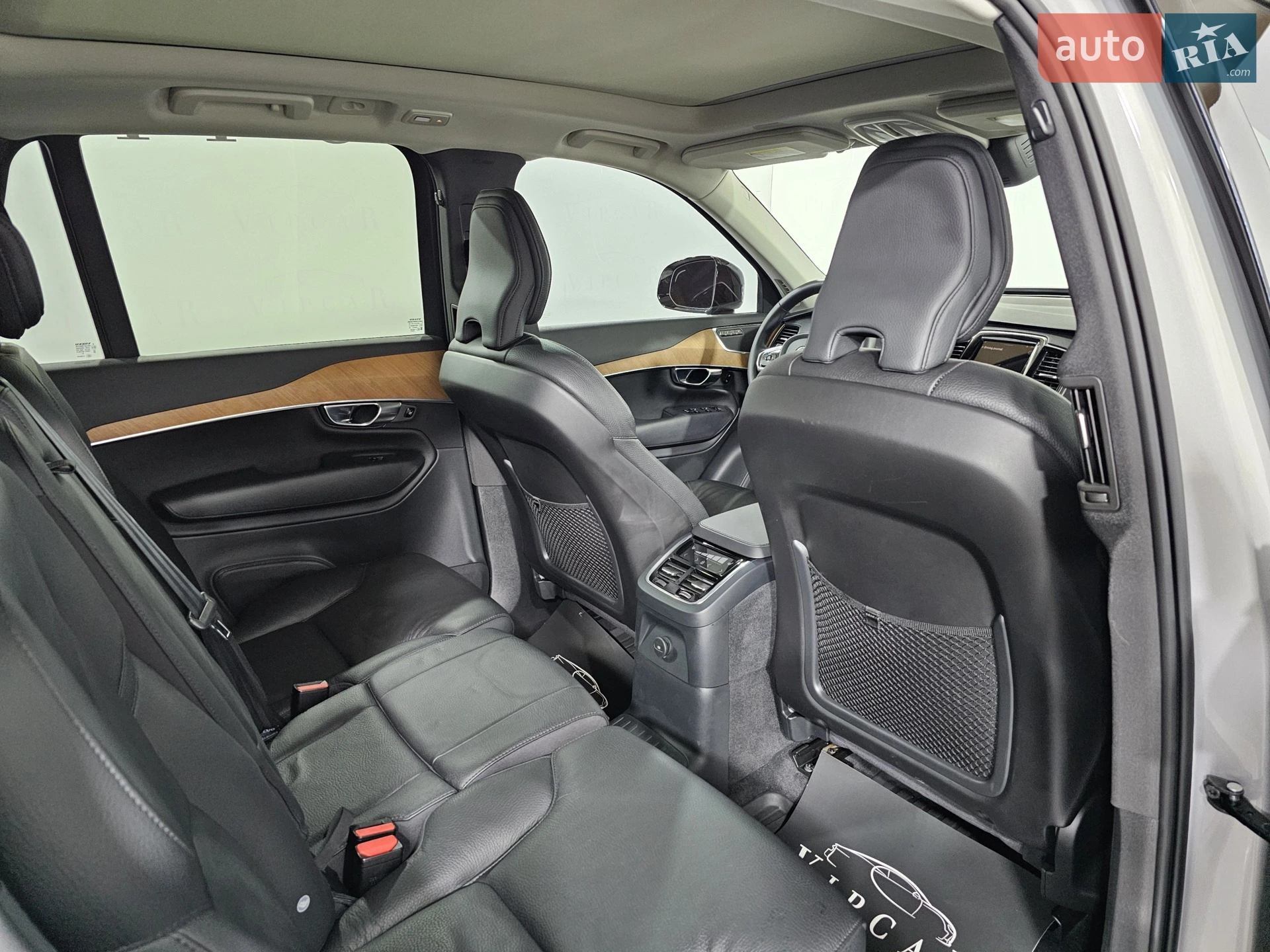 2022 Volvo XC90 - мініатюра 19
