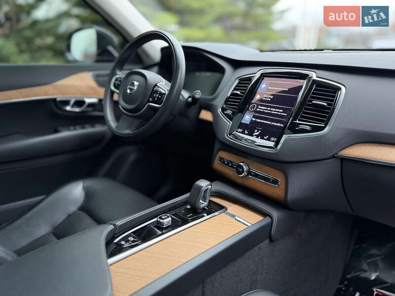 Внедорожник / Кроссовер Volvo XC90 2021 в Одессе