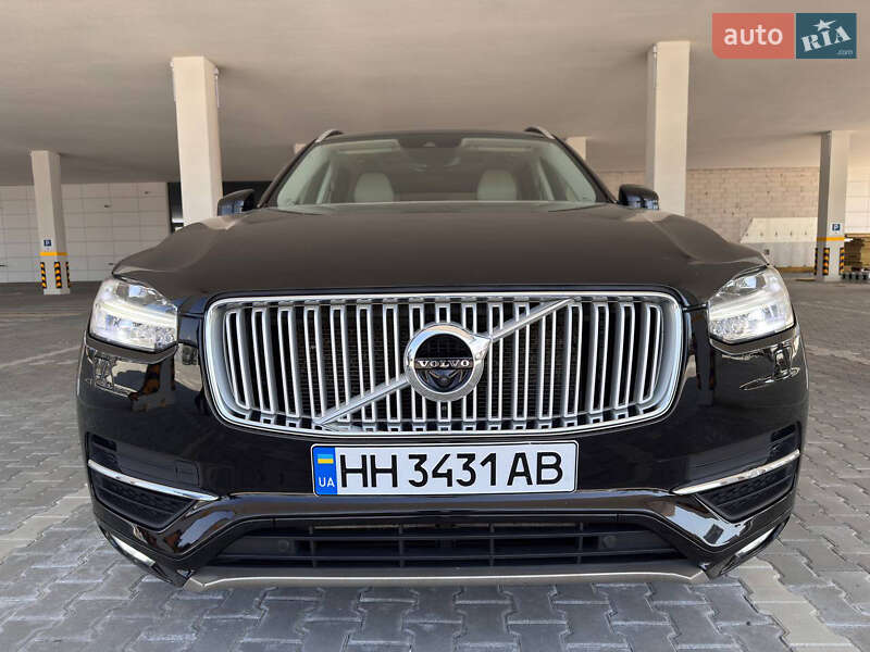 Внедорожник / Кроссовер Volvo XC90 2017 в Авангарде фото 16 Внедорожник / Кроссовер Volvo XC90 2017 в Авангарде