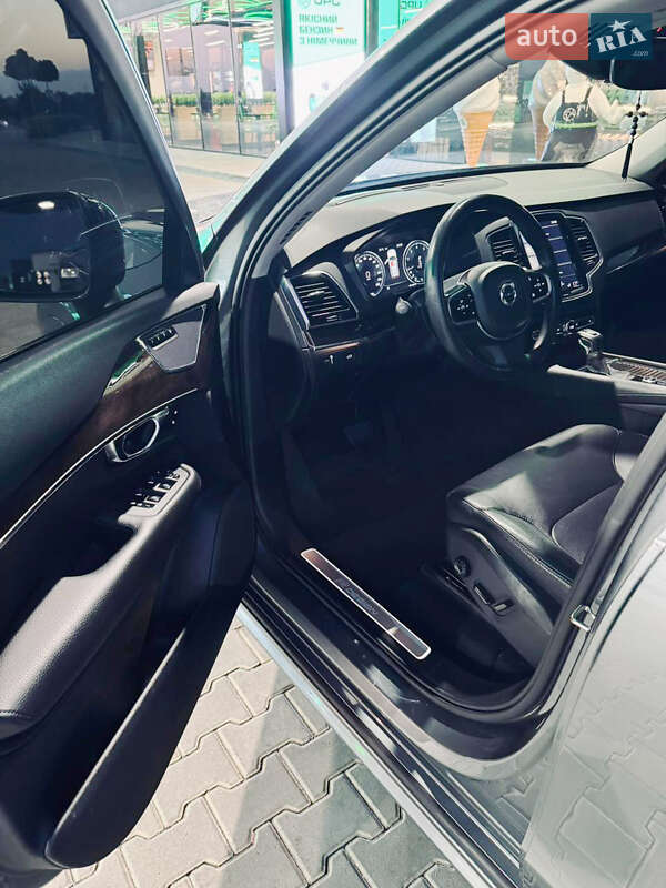 Внедорожник / Кроссовер Volvo XC90 2016 в Одессе фото 14 Внедорожник / Кроссовер Volvo XC90 2016 в Одессе