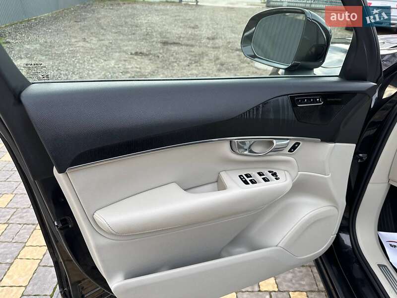 Внедорожник / Кроссовер Volvo XC90 2020 в Львове фото 18 Внедорожник / Кроссовер Volvo XC90 2020 в Львове