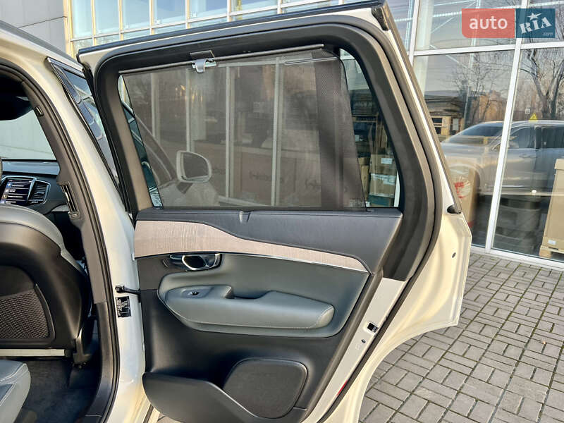 Внедорожник / Кроссовер Volvo XC90 2021 в Киеве фото 59 Внедорожник / Кроссовер Volvo XC90 2021 в Киеве