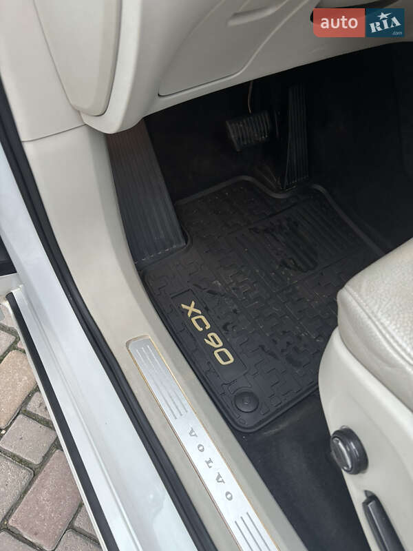 Позашляховик / Кросовер Volvo XC90 2016 в Хмельницькому