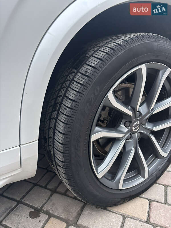 Позашляховик / Кросовер Volvo XC90 2016 в Хмельницькому