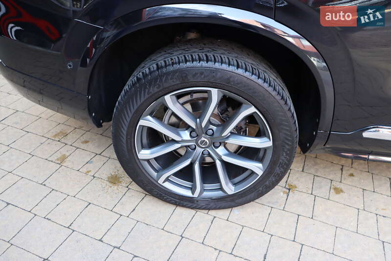 Внедорожник / Кроссовер Volvo XC90 2017 в Львове