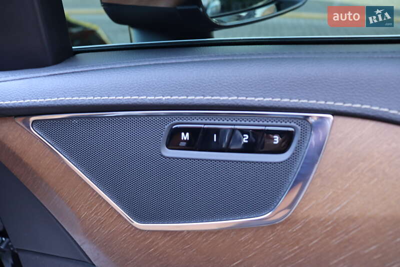 Внедорожник / Кроссовер Volvo XC90 2017 в Львове