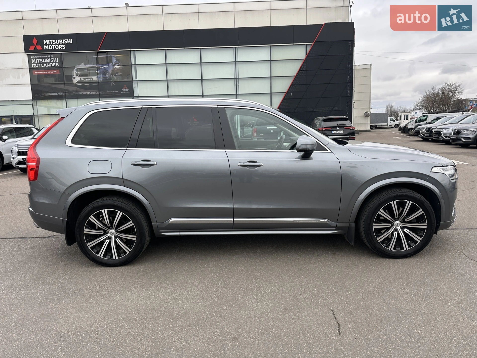 2020 Volvo XC90 - мініатюра 9