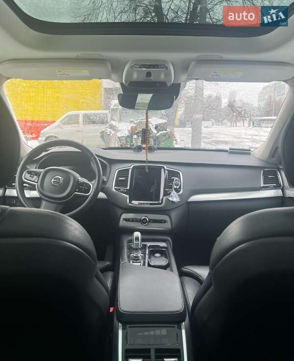 Внедорожник / Кроссовер Volvo XC90 2015 в Киеве