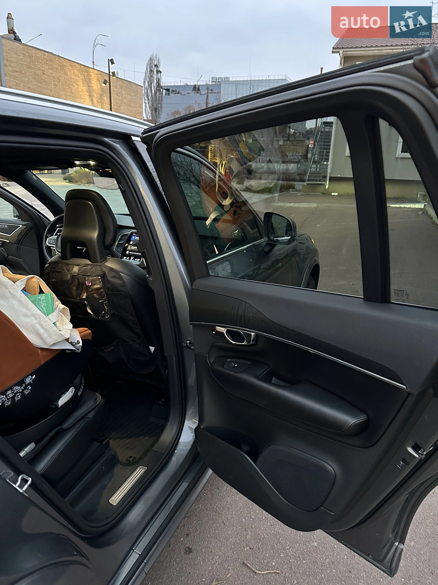 2019 Volvo XC90 - мініатюра 16
