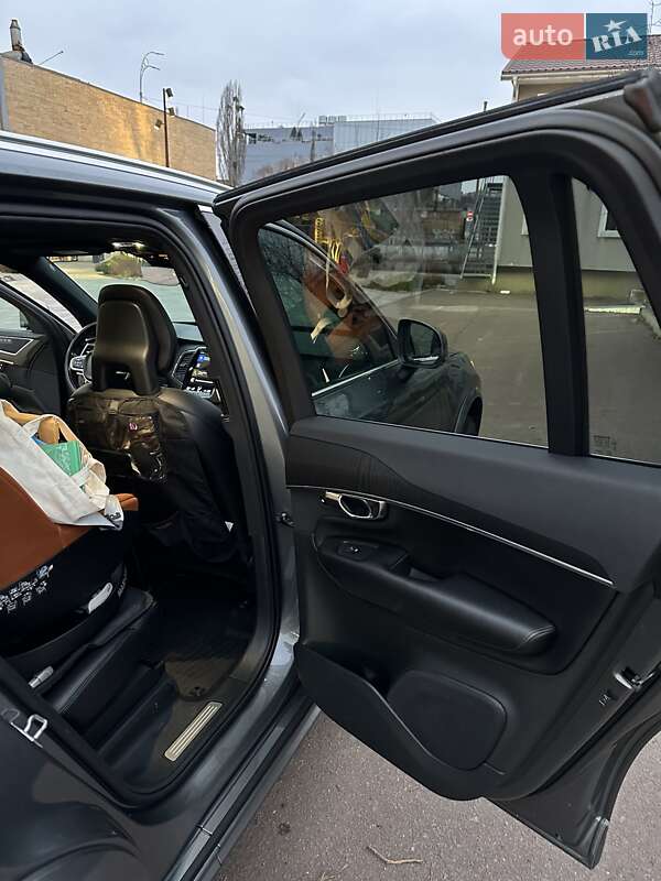 Позашляховик / Кросовер Volvo XC90 2019 в Києві